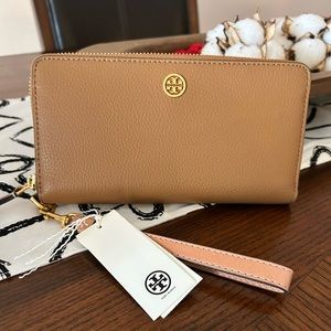 Tory Burch continental zip wallet